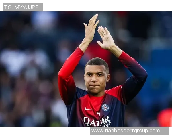 多库社媒欢庆客场逆转皇马胜利赞美今夜的辉煌时刻