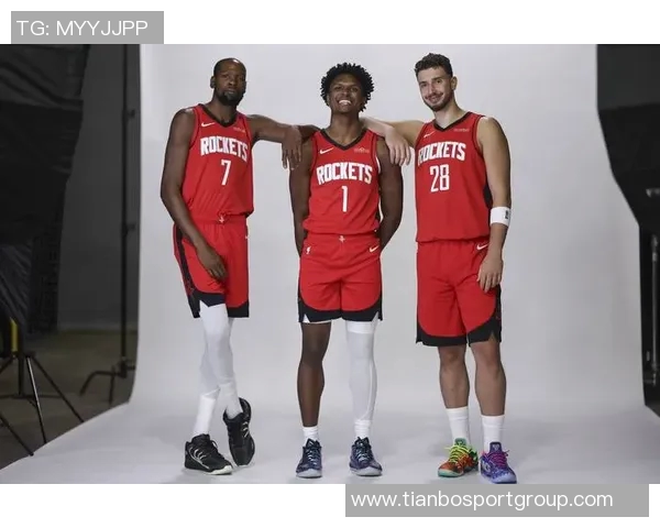 KD表达失望上半场表现优异却遭逆转输球方式令他感到糟糕透顶 KD表达失望上半场表现优异却遭逆转输球方式令他感到糟糕透顶